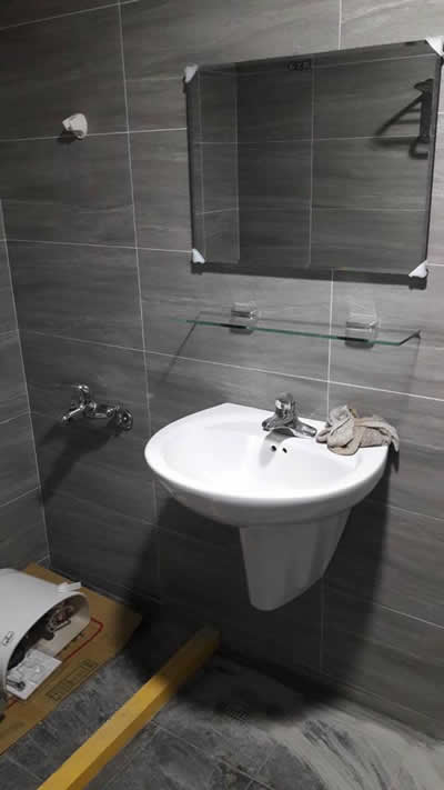 豪宅浴室興建-屏東浴室裝修-乾溼分離-浴櫃安裝