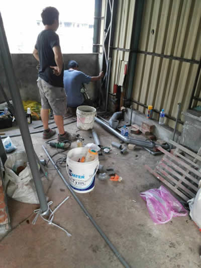 老公寓頂樓重建-屏東老屋翻修-鐵皮屋頂-泥作工程 老公寓頂樓重建-屏東老屋翻修-鐵皮屋頂-泥作工程