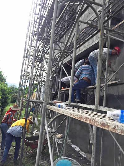 屏東農舍豪宅-屏東自地自建-吊線及打地基-泥作工程 屏東農舍豪宅-屏東自地自建-吊線及打地基-泥作工程